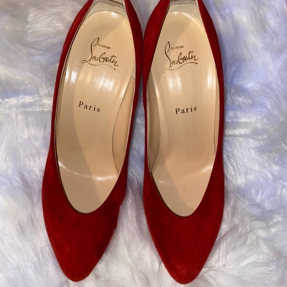 NEW Christian Louboutin Red Sueded Pumps Size 39.5 - Picture 5 of 13